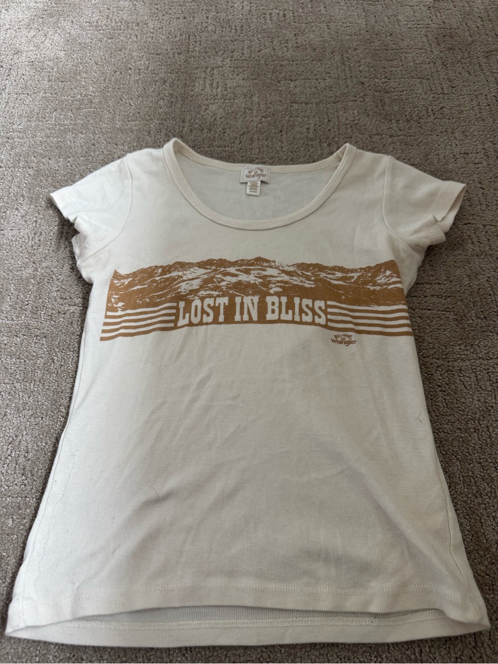 Wrangler Cream Tee with Tan Mountain Graphic
